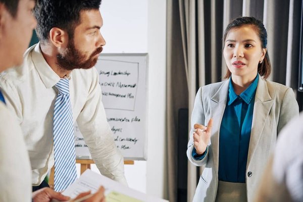 Comment développer un plan de gestion de crise pour les entreprises du secteur de l'édition musicale ?